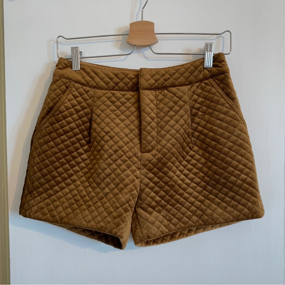 Womens Quilted Velvet Shorts
